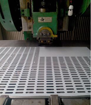 不銹鋼沖孔板.jpg 不銹鋼沖孔板.jpg